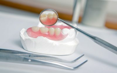 Motivos por los que debes hacer revisiones anuales con tu dentista